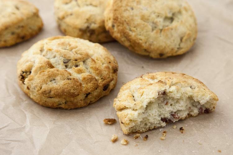 Recipe: Smoked Bacon Biscuits – Union Market