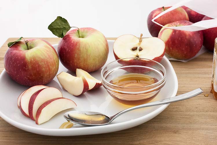 Union Market - Apples and Honey for Rosh Hashanah